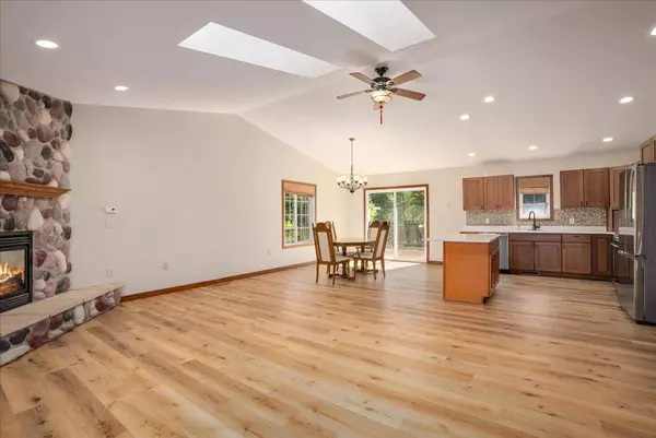 Oak Grove Twp, WI 54021,N5620 1090th ST