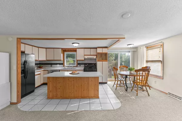 Stacy, MN 55079,8144 242nd LN NE