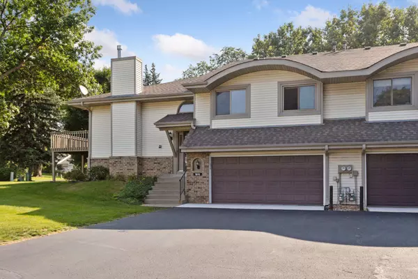 Eagan, MN 55122,1610 Clemson DR