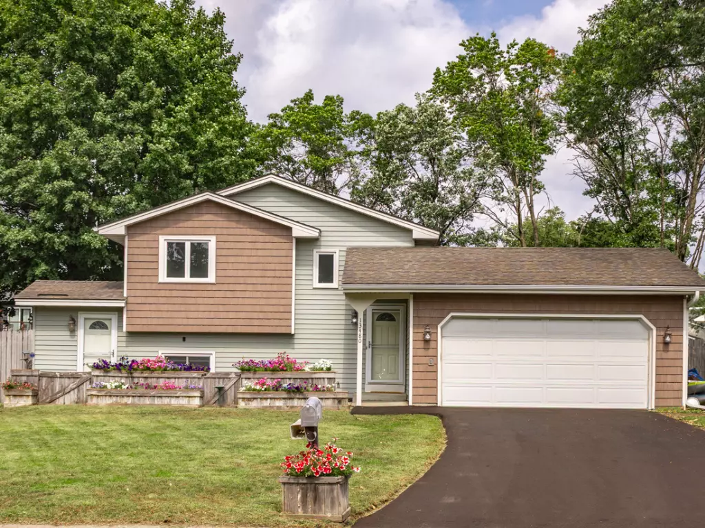 Champlin, MN 55316,13480 Wellington CT