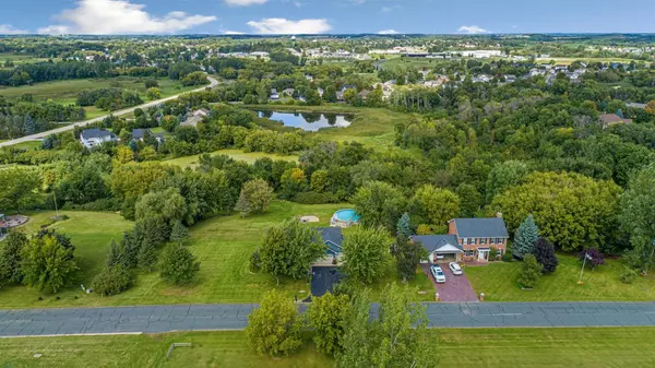 412 Singing Hills DR SE, Lonsdale, MN 55046