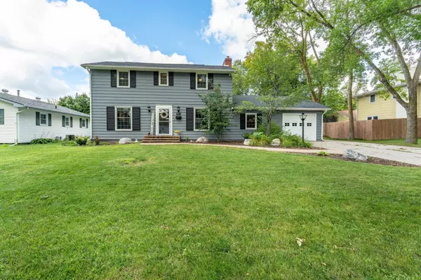 Fergus Falls, MN 56537,925 N 1st AVE