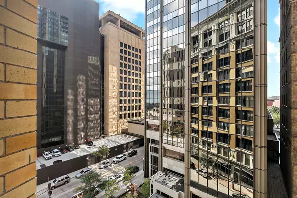 Saint Paul, MN 55102,350 Saint Peter ST #606