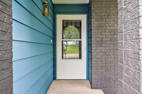 Woodbury, MN 55125,6580 Falstaff TER