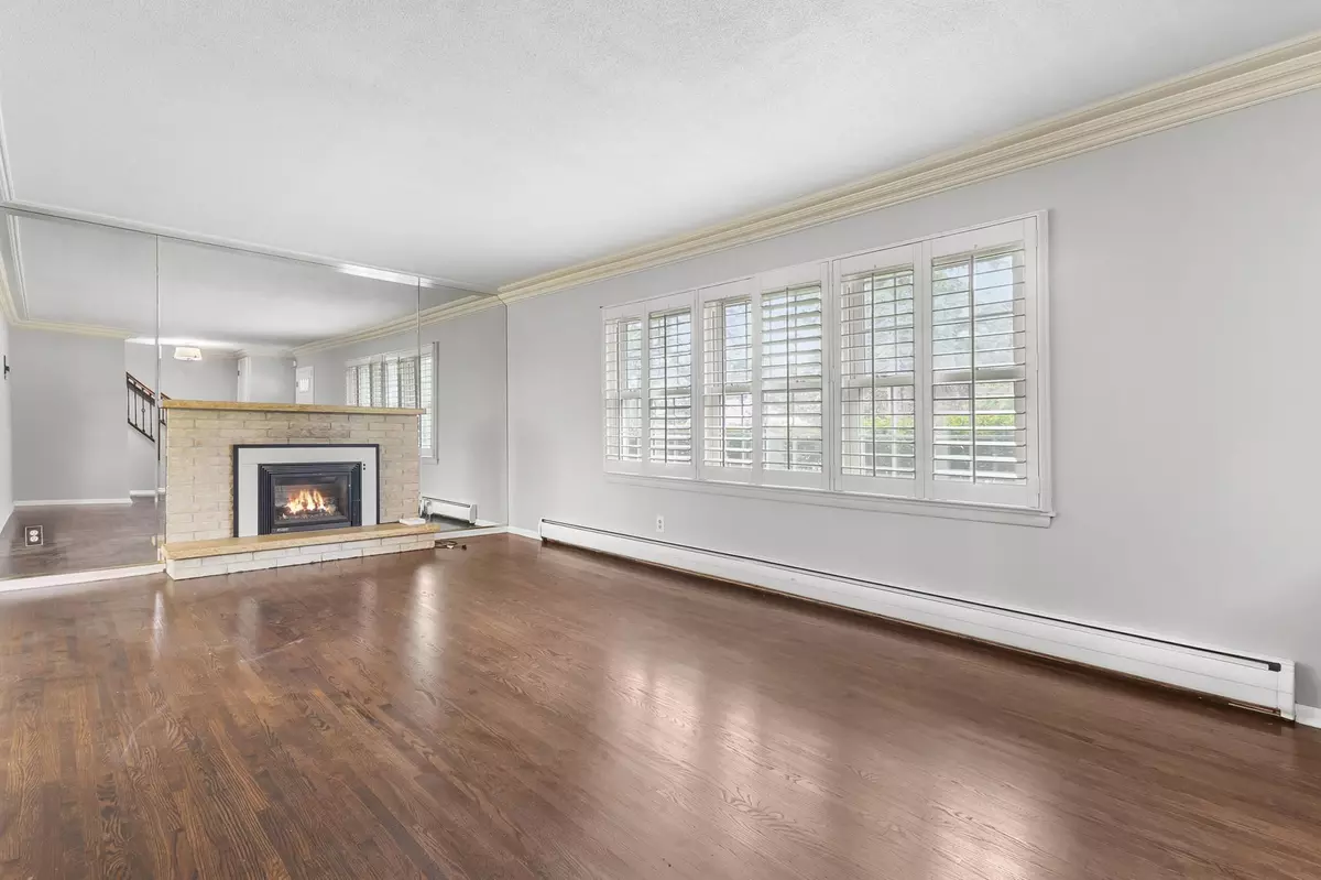 Edina, MN 55424,6325 Brookview AVE