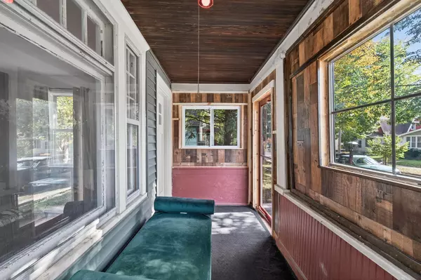 Saint Paul, MN 55106,1075 Case AVE