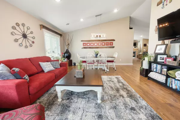 Saint Cloud, MN 56303,6802 24th ST N