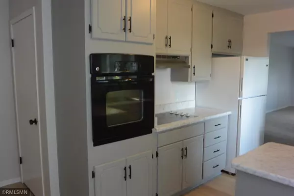 Glencoe, MN 55336,201 13th ST W