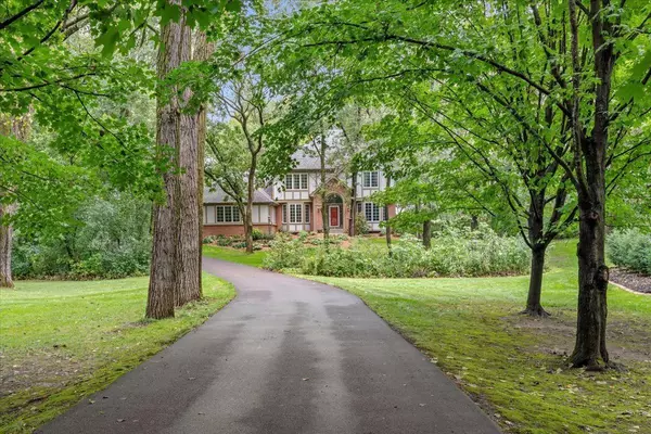 West Lakeland Twp, MN 55042,855 Midwest TRL N