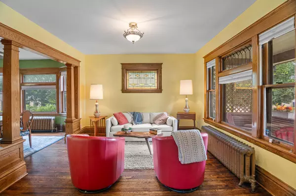 Saint Paul, MN 55106,530 Forest ST