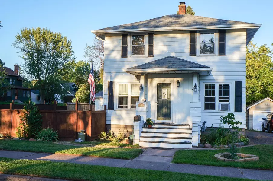 1130 N 47th AVE E, Duluth, MN 55804