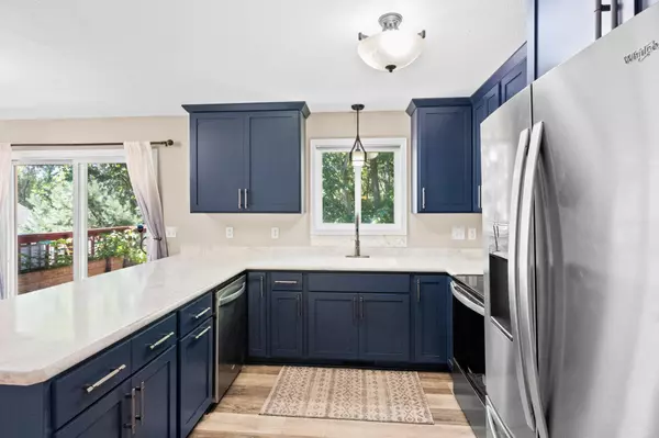 Glenwood, MN 56334,945 4th ST NE