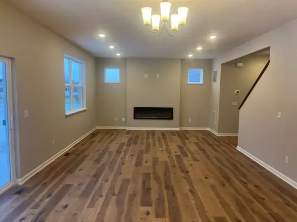 Waconia, MN 55387,1889 Charleston LN