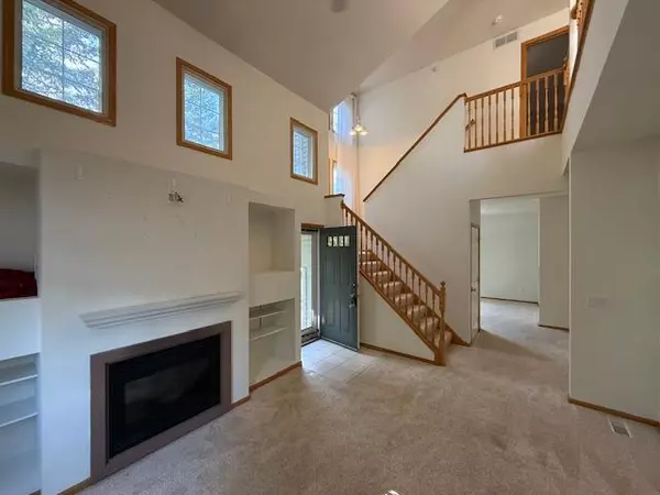 Eden Prairie, MN 55347,14378 Raymond LN