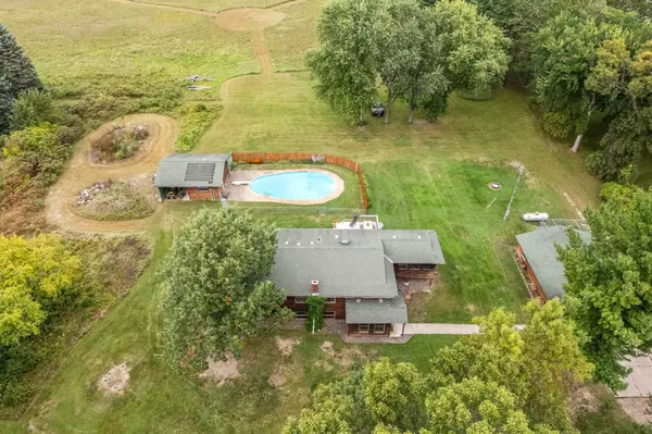 Buffalo, MN 55313,2496 40th ST SE