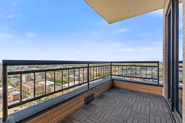 Saint Paul, MN 55101,168 6th ST E #2905