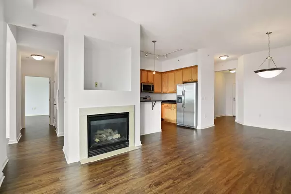 Minneapolis, MN 55404,500 E Grant ST #2405