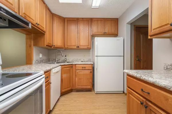 Alexandria, MN 56308,1415 Lake ST #105