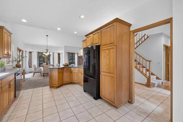 Rochester, MN 55902,2032 Fox Valley DR SW