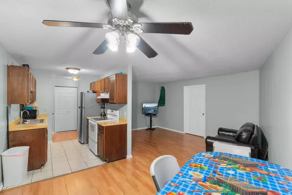 Minneapolis, MN 55408,2930 Blaisdell AVE #228