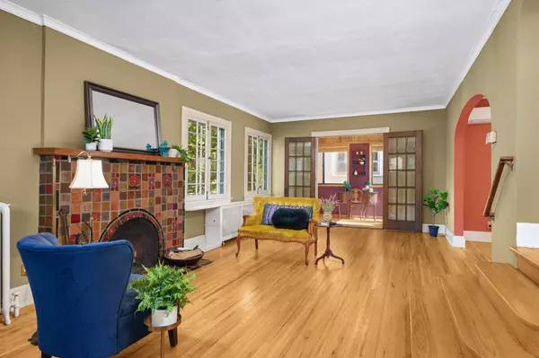 Saint Paul, MN 55105,1926 Lincoln AVE