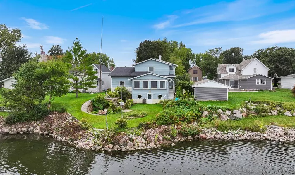 220 Front ST, Cottonwood, MN 56229