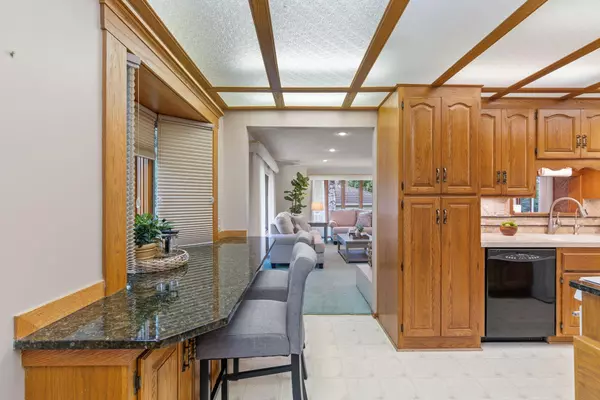 Coon Rapids, MN 55448,758 109th AVE NW