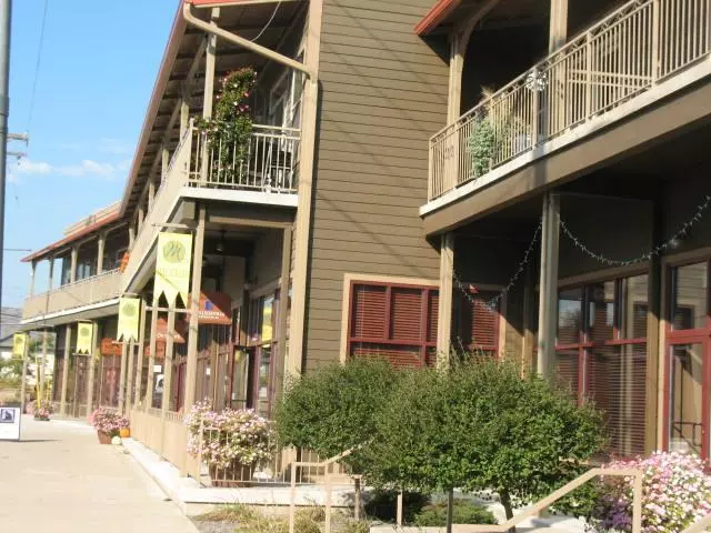 Saint Joseph, MN 56374,15 E minnesota ST #201