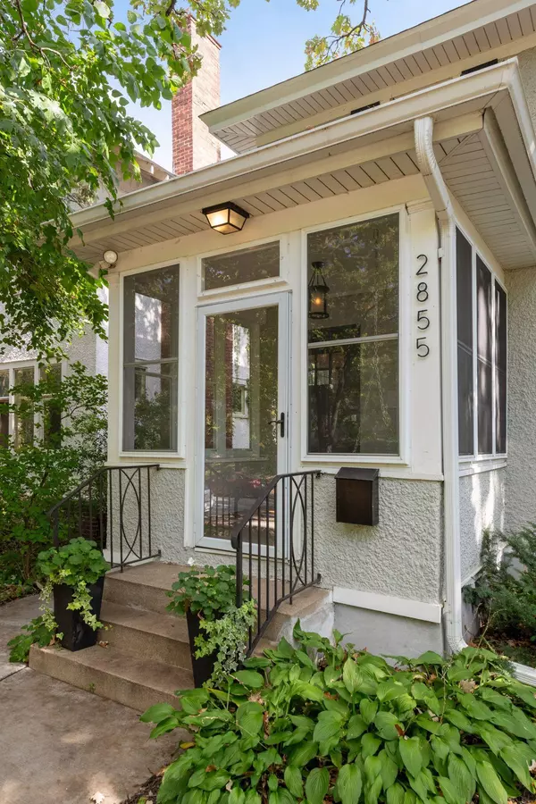 Minneapolis, MN 55408,2855 Irving AVE S