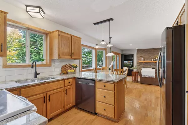 Woodbury, MN 55125,9342 Preserve TRL