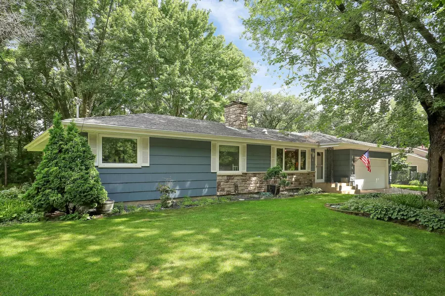 14416 Moonlight Hill RD, Minnetonka, MN 55345