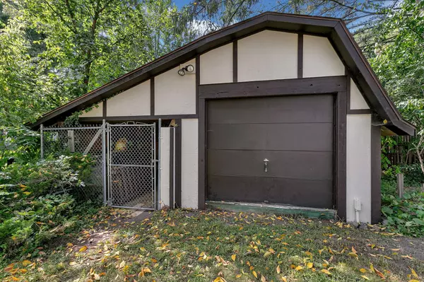 Saint Cloud, MN 56301,1701 Clearwater RD