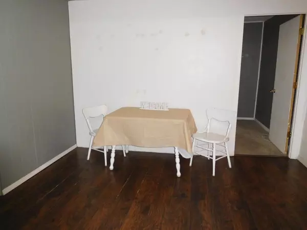 Elbow Lake, MN 56531,204 2nd Street SW