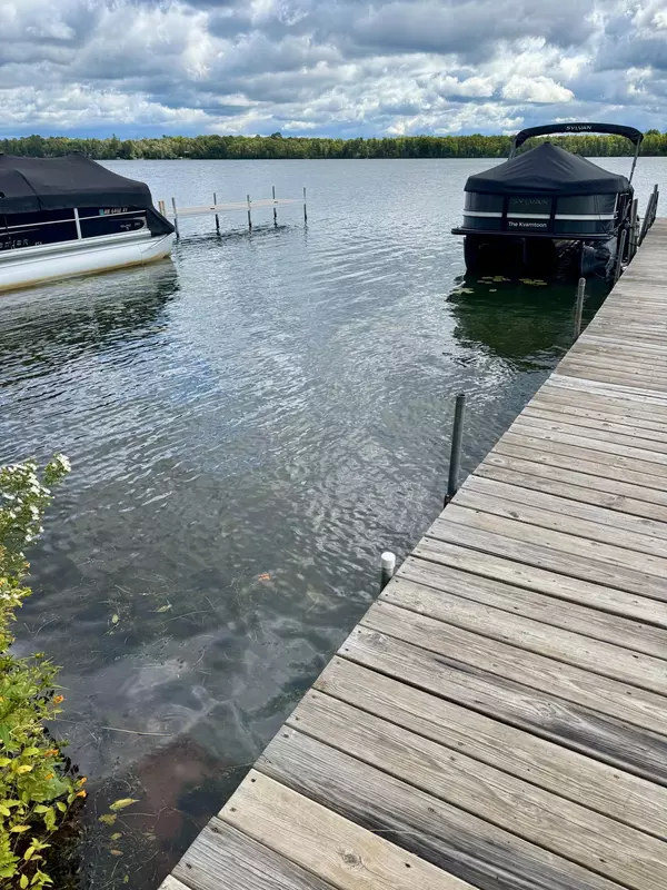 Crosslake, MN 56442,15827 Wilderness Trail #25