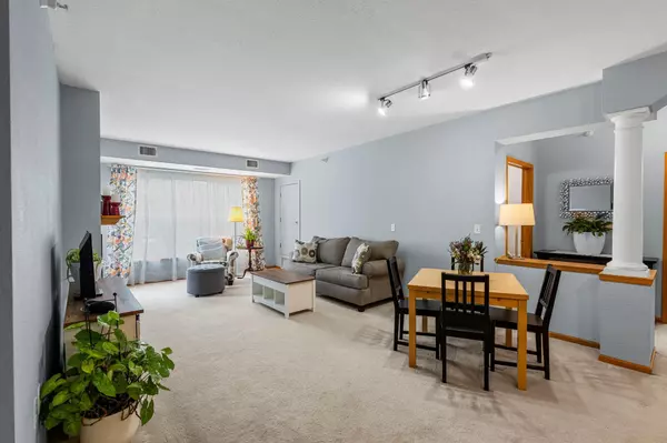 Saint Paul, MN 55116,1800 Graham AVE #126