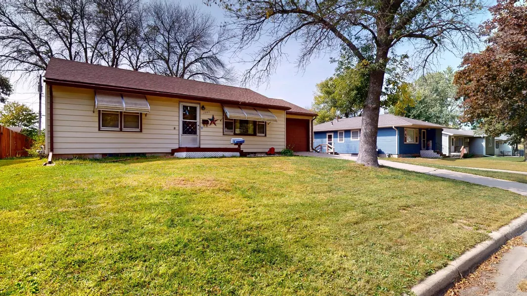 1502 Edina AVE, Albert Lea, MN 56007