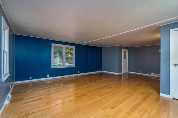 Eagle Lake, MN 56024,112 S 3rd ST