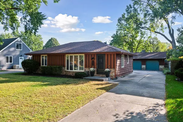 7221 Clinton AVE, Richfield, MN 55423
