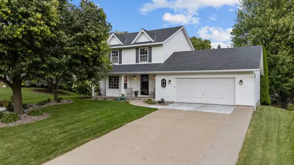 Woodbury, MN 55125,7674 Sherwood RD