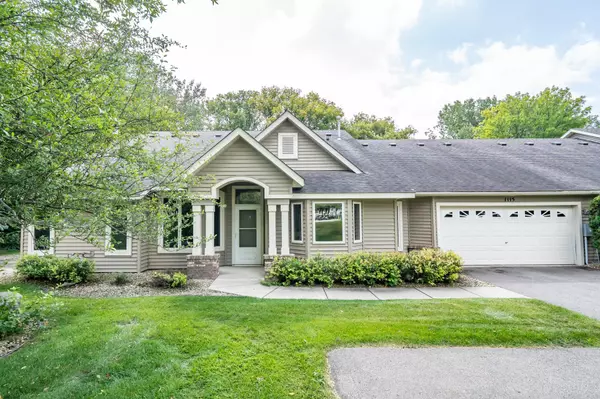 1115 E Travelers TRL, Burnsville, MN 55337
