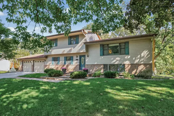 Brooklyn Park, MN 55445,7716 Zealand AVE N
