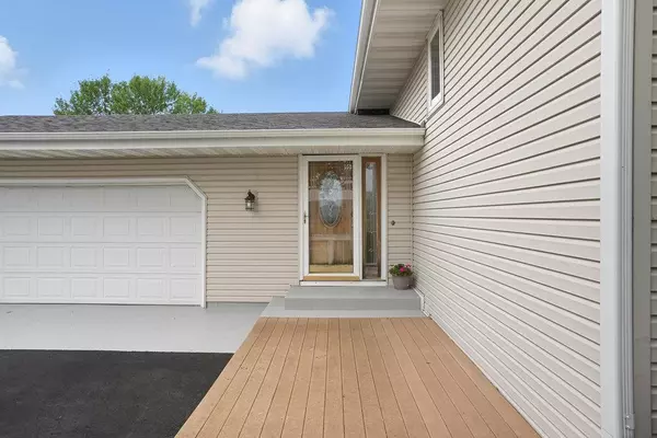 Rogers, MN 55374,12795 Tucker RD