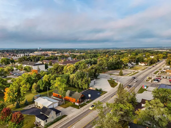 Detroit Lakes, MN 56501,113 North St E