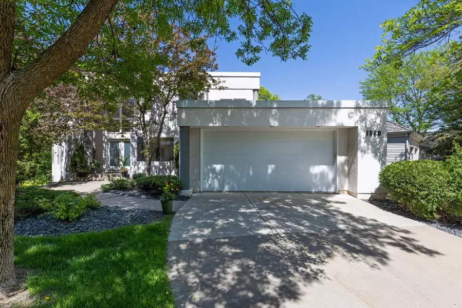 3520 Fairway LN, Minnetonka, MN 55305