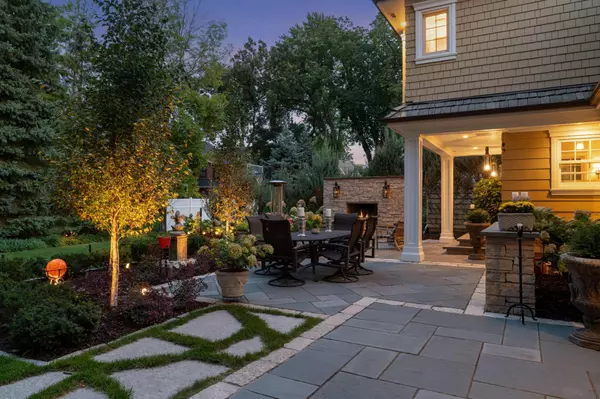 Edina, MN 55424,5325 Wooddale AVE