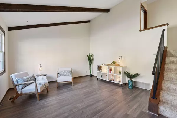 Eden Prairie, MN 55344,12525 Porcupine CT