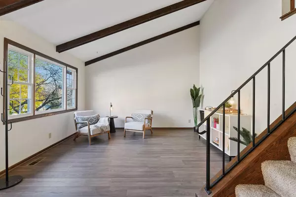 Eden Prairie, MN 55344,12525 Porcupine CT