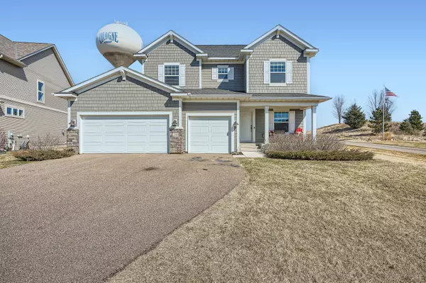 2244 Naples AVE, Cologne, MN 55322
