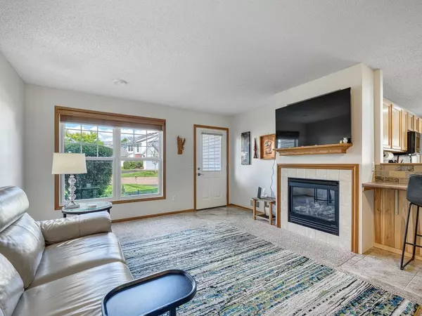 Hugo, MN 55038,5091 149th ST N #1