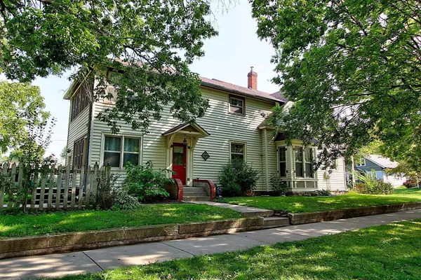 Red Wing, MN 55066,528 Buchanan ST